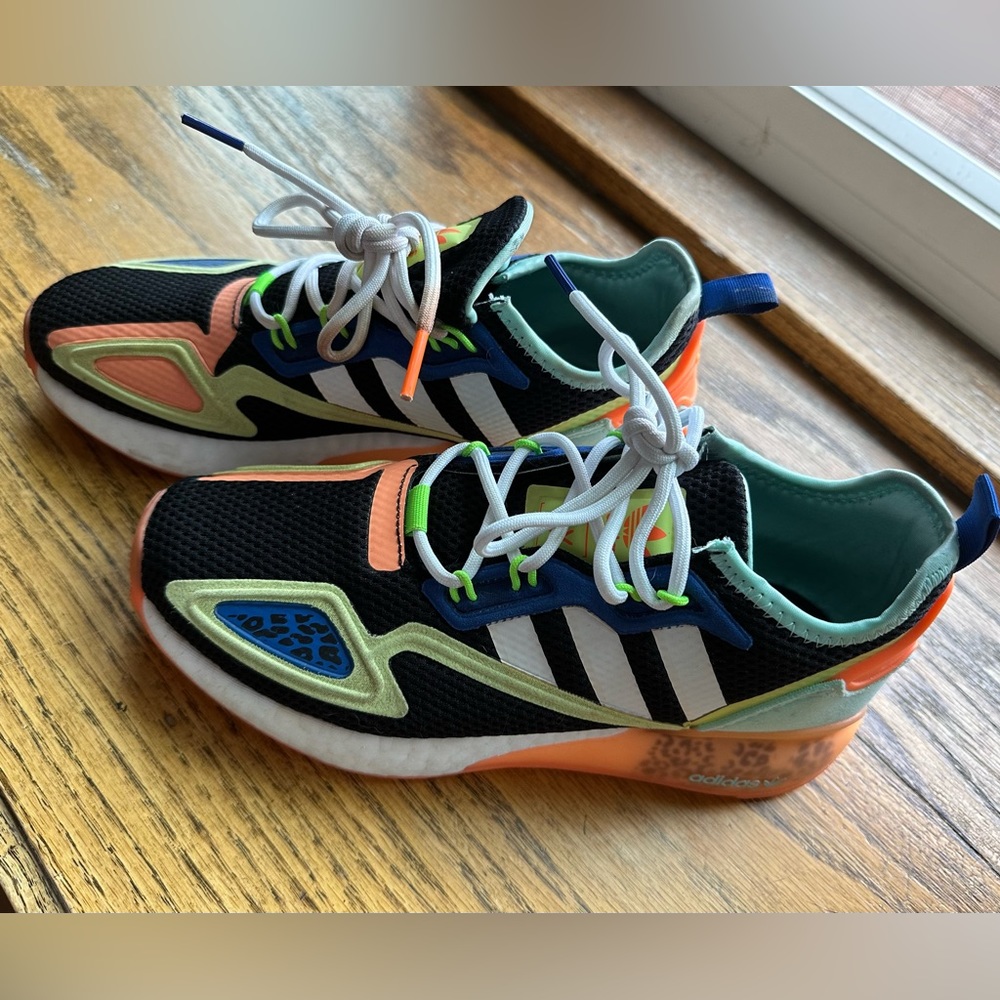 Adidas Size 8 women’s Shoes